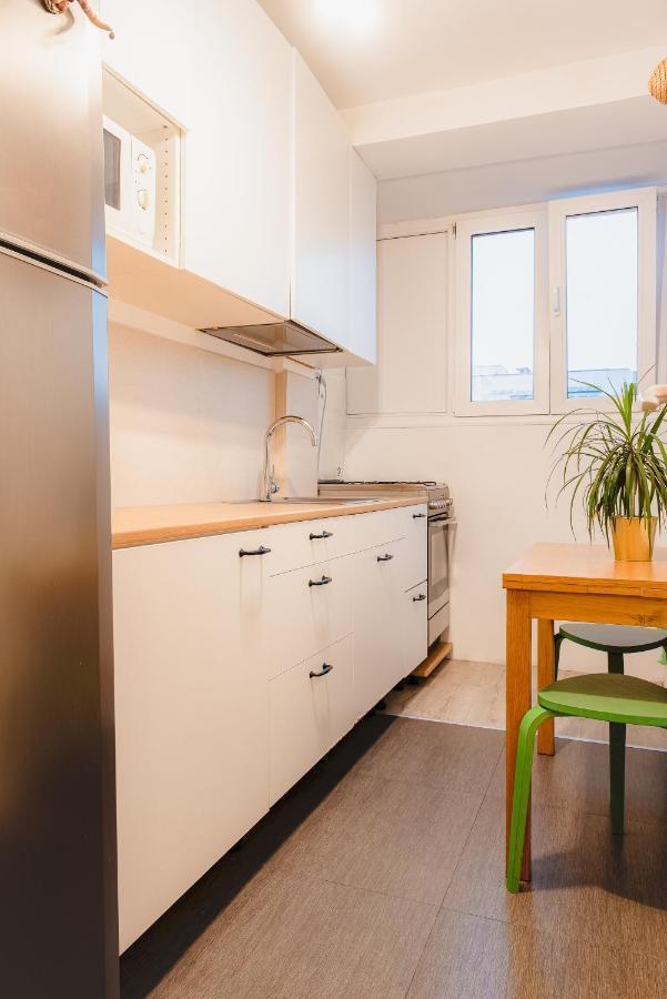 City Center Downtown Apartment Boekarest Buitenkant foto