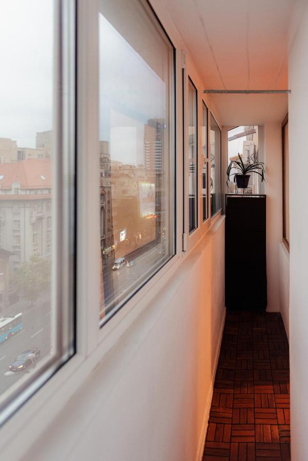 City Center Downtown Apartment Boekarest Buitenkant foto